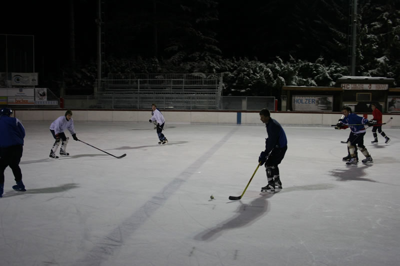 gal/Eishockeyspiel in Toblach/2008-02-02 SVR Eishockey 094.jpg
